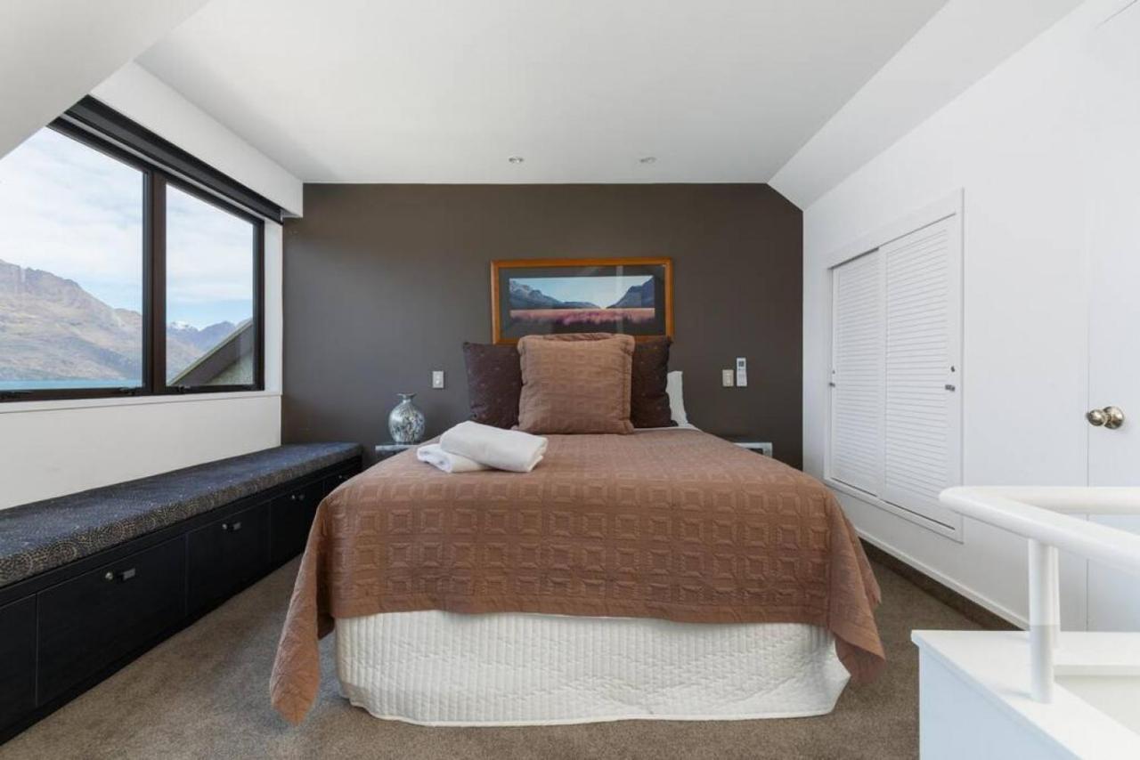 The Lodges 9 - Lake Front Views And Walk To Town Queenstown Exteriér fotografie